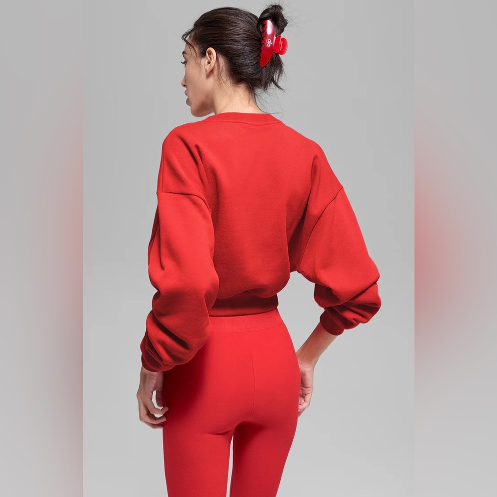 Alo Yoga Cropped Accolade Crewneck Bright Red XS - Picture 3 of 8